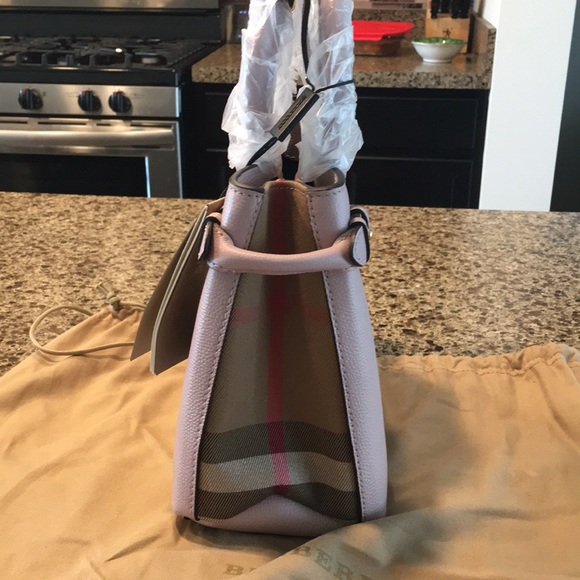 NWT Burberry Banner Handbag Orchard Pink - Picture 2 of 8